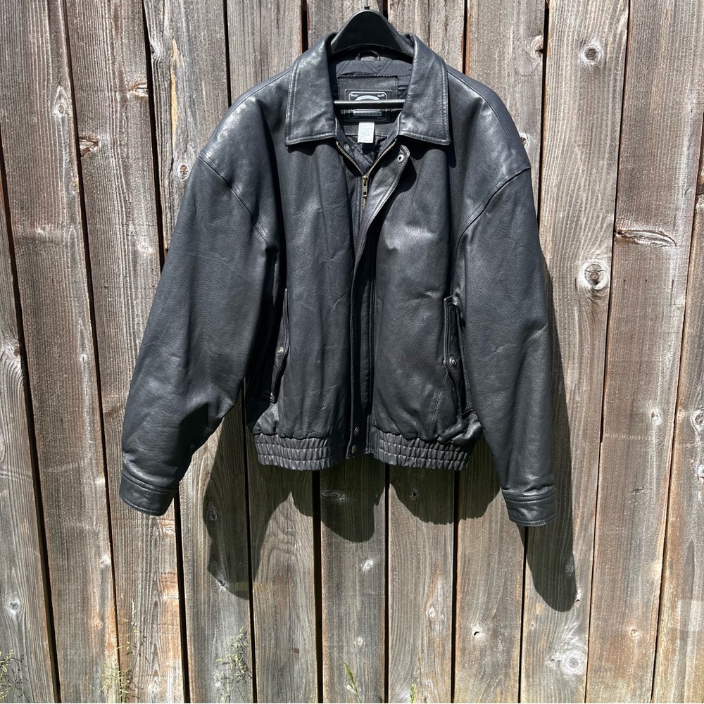 St. John's Bay Black Bomber Leather Jacket with Ribbed Cuffs size Large